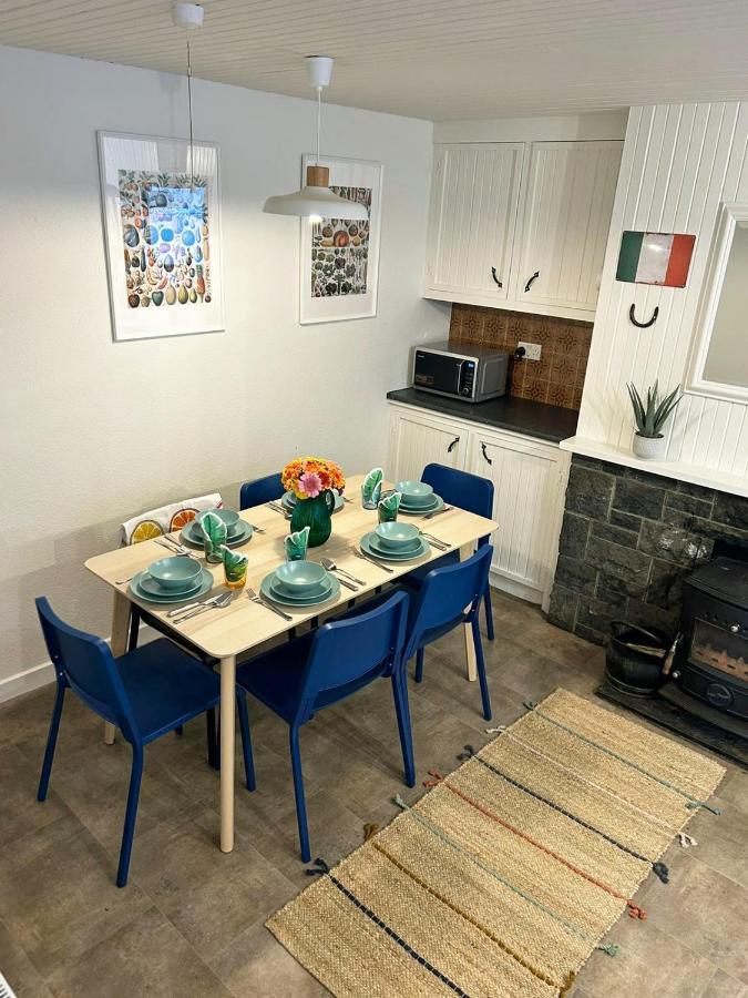 Foxy View In Dingle Town! Villa Bagian luar foto